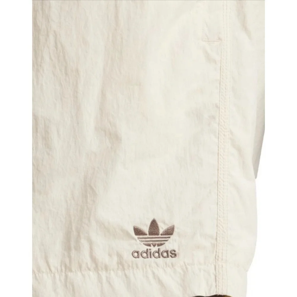 Mens‎ Adidas Originals Trefoil Essential Woven Shorts 7